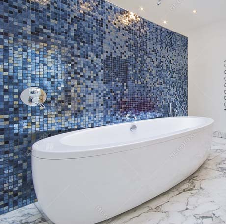 Tiled mosaic wall pattern to create visual interest
